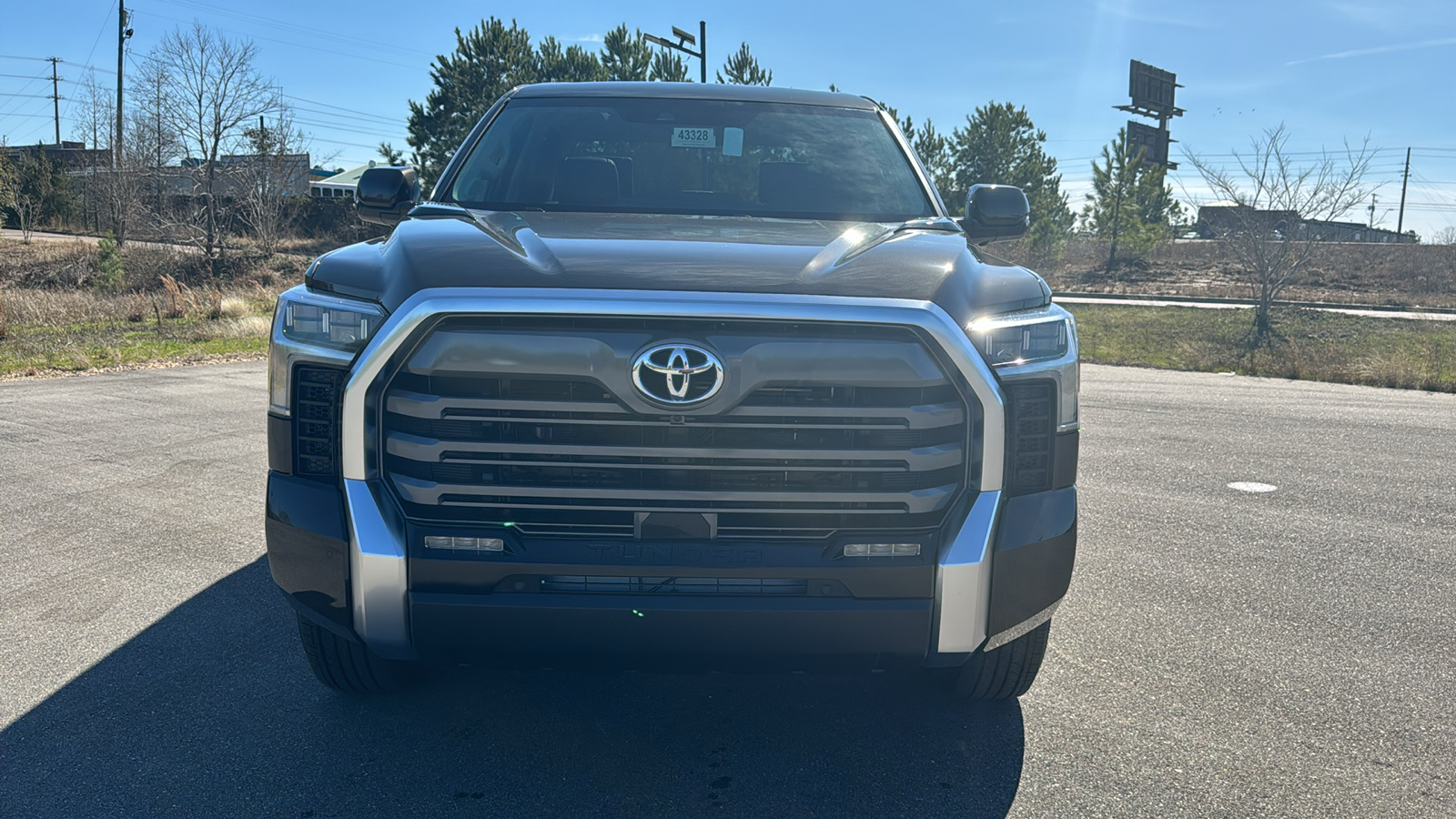 2024 Toyota Tundra Limited Hybrid 2
