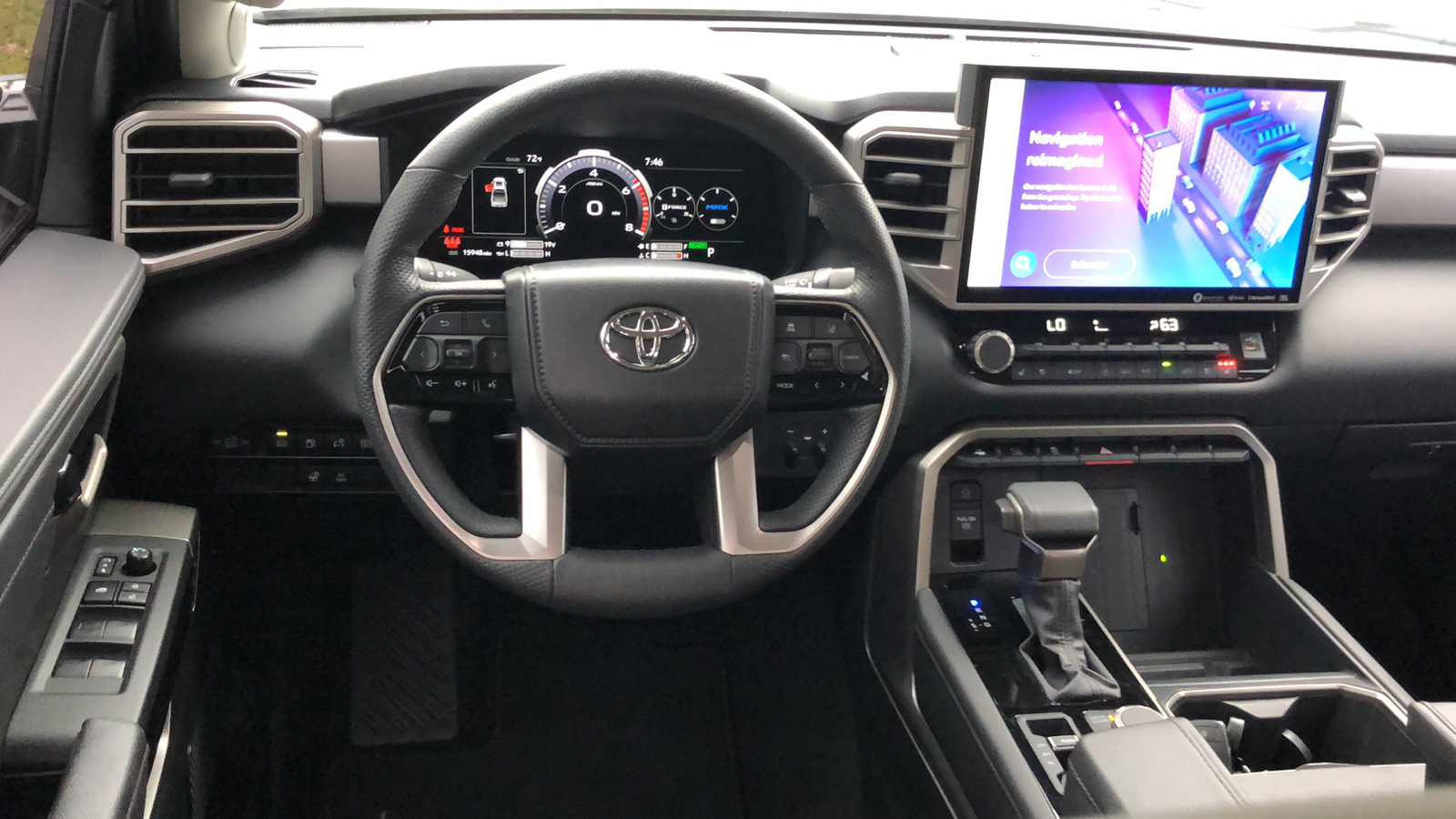 2023 Toyota Tundra 4WD Limited Hybrid 10