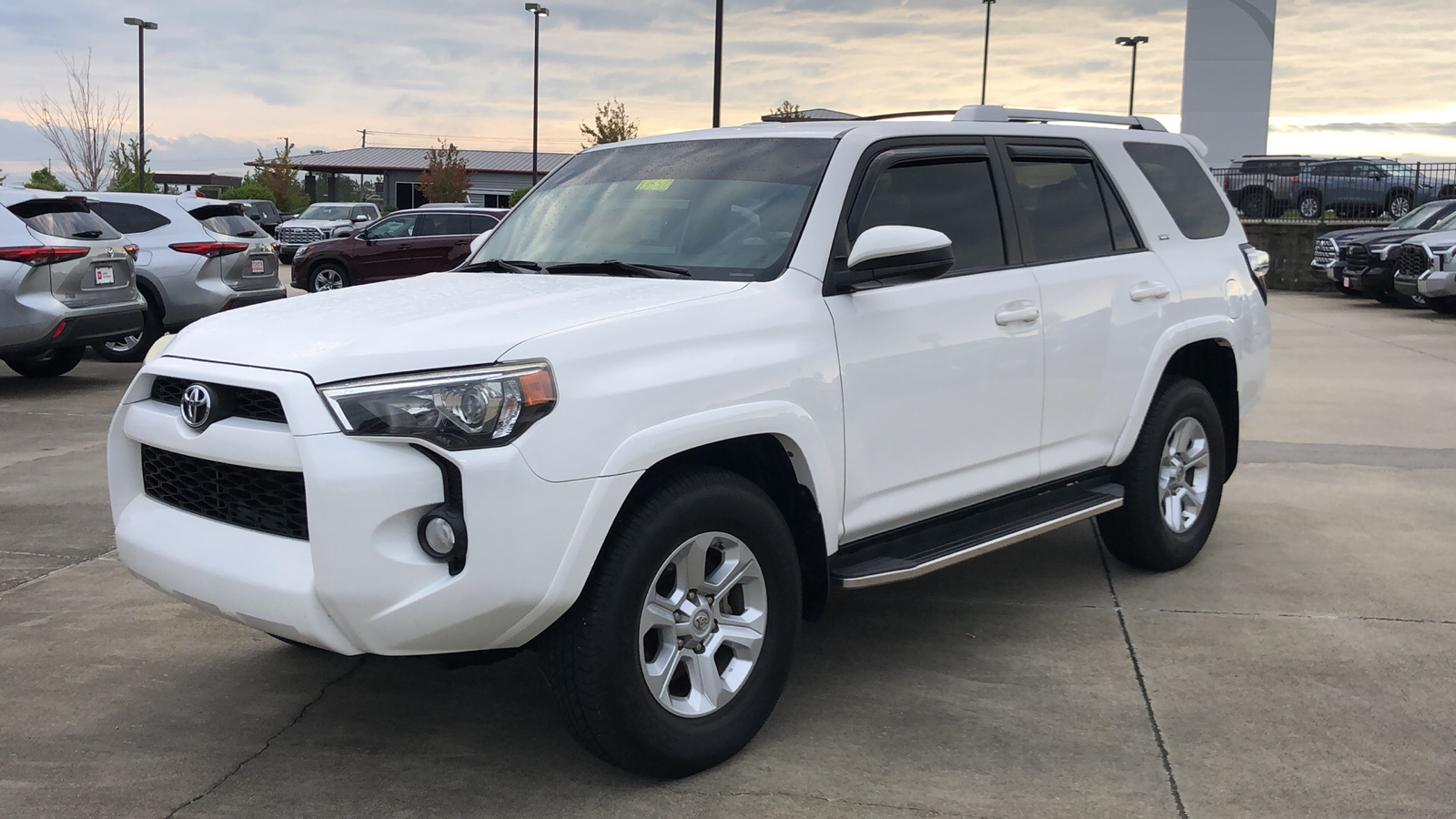 2018 Toyota 4Runner SR5 1