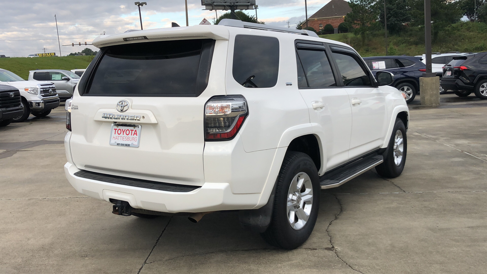 2018 Toyota 4Runner SR5 3