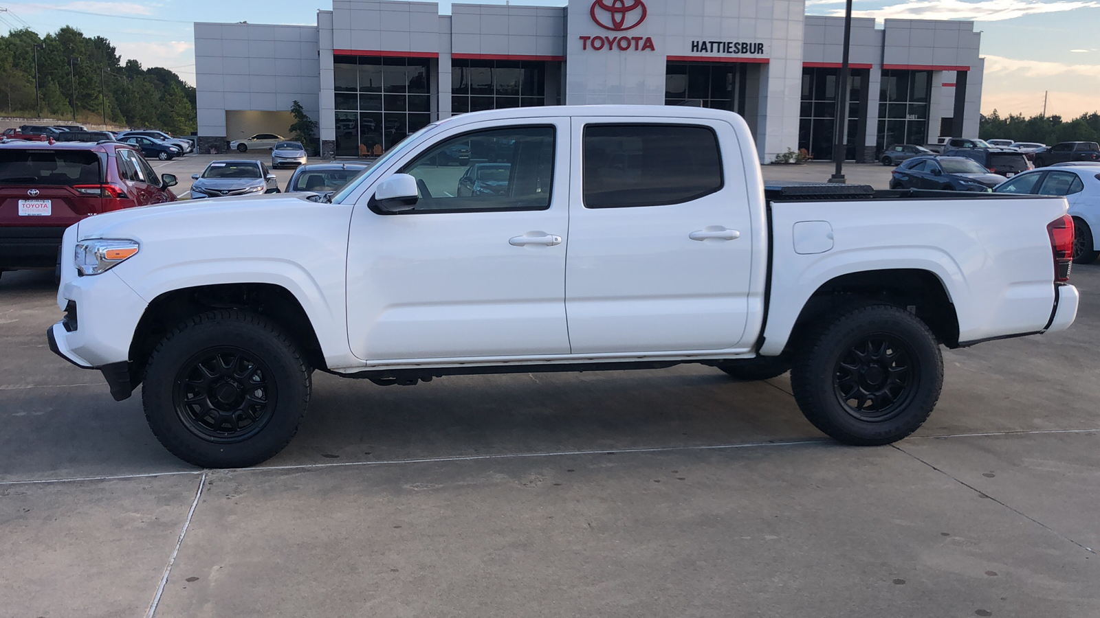 2023 Toyota Tacoma 4WD SR 2