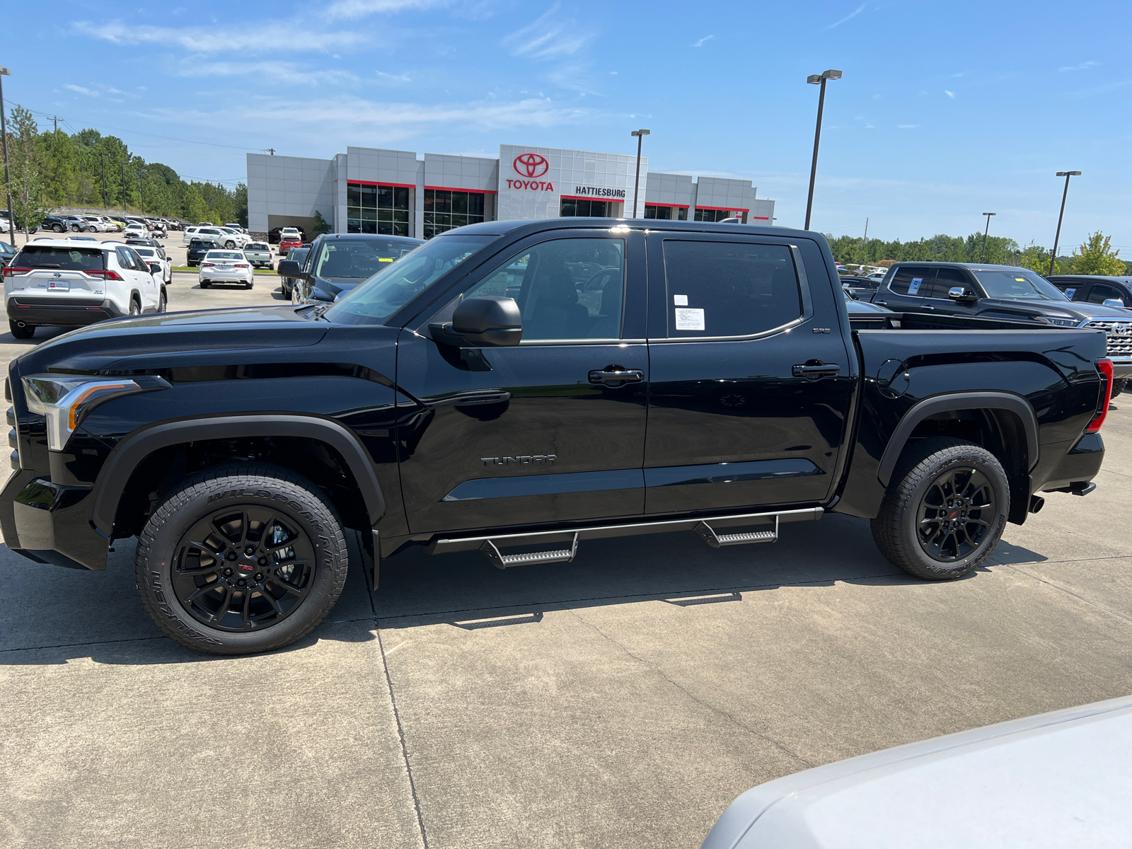 2024 Toyota Tundra SR5 2