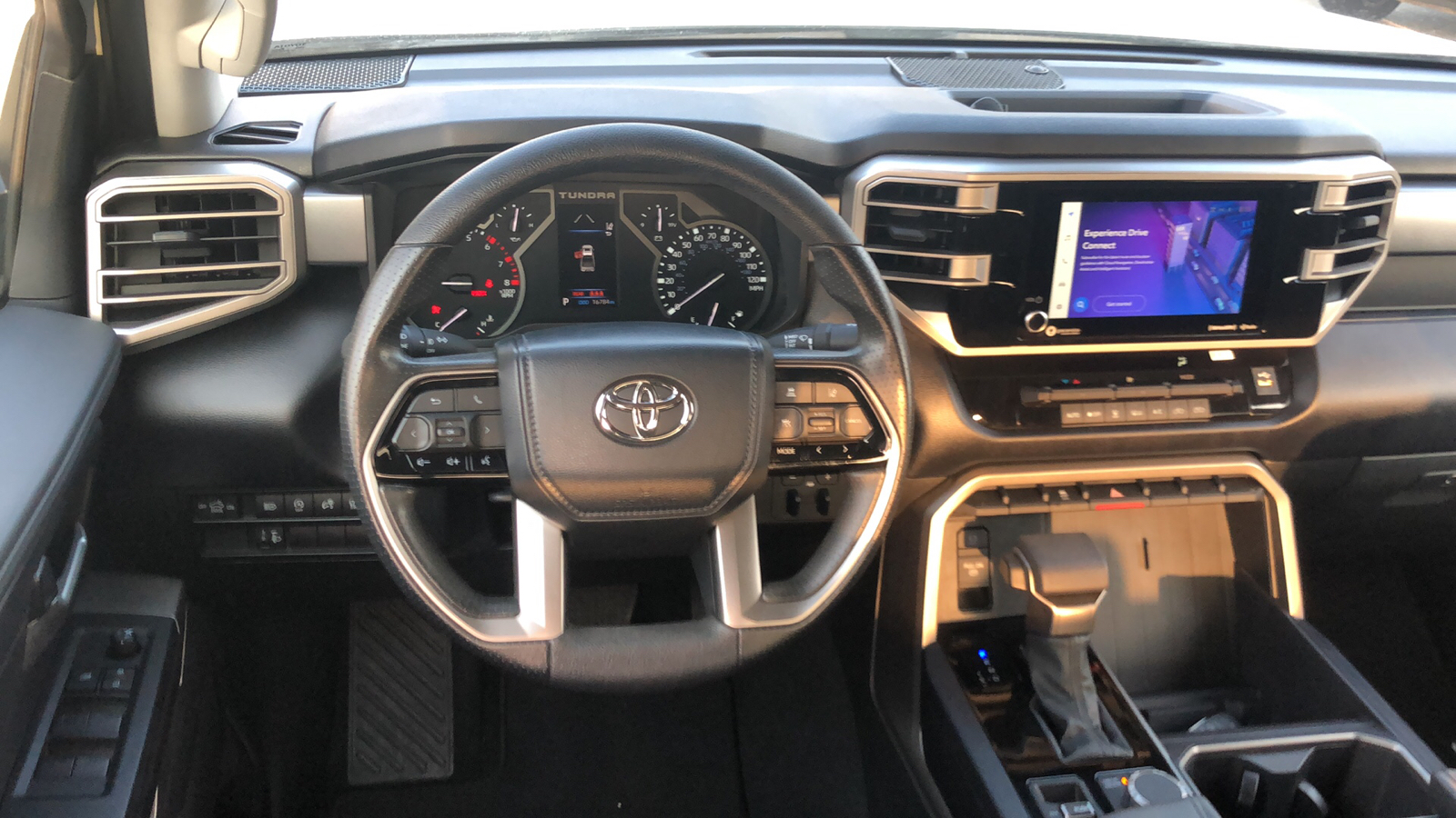 2023 Toyota Tundra 4WD SR5 10