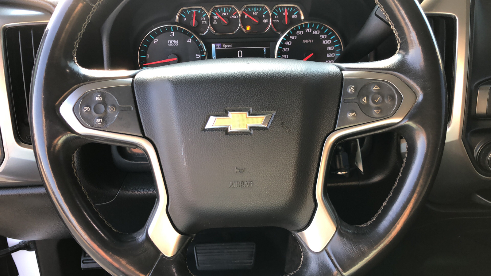 2018 Chevrolet Silverado 1500 LT 9