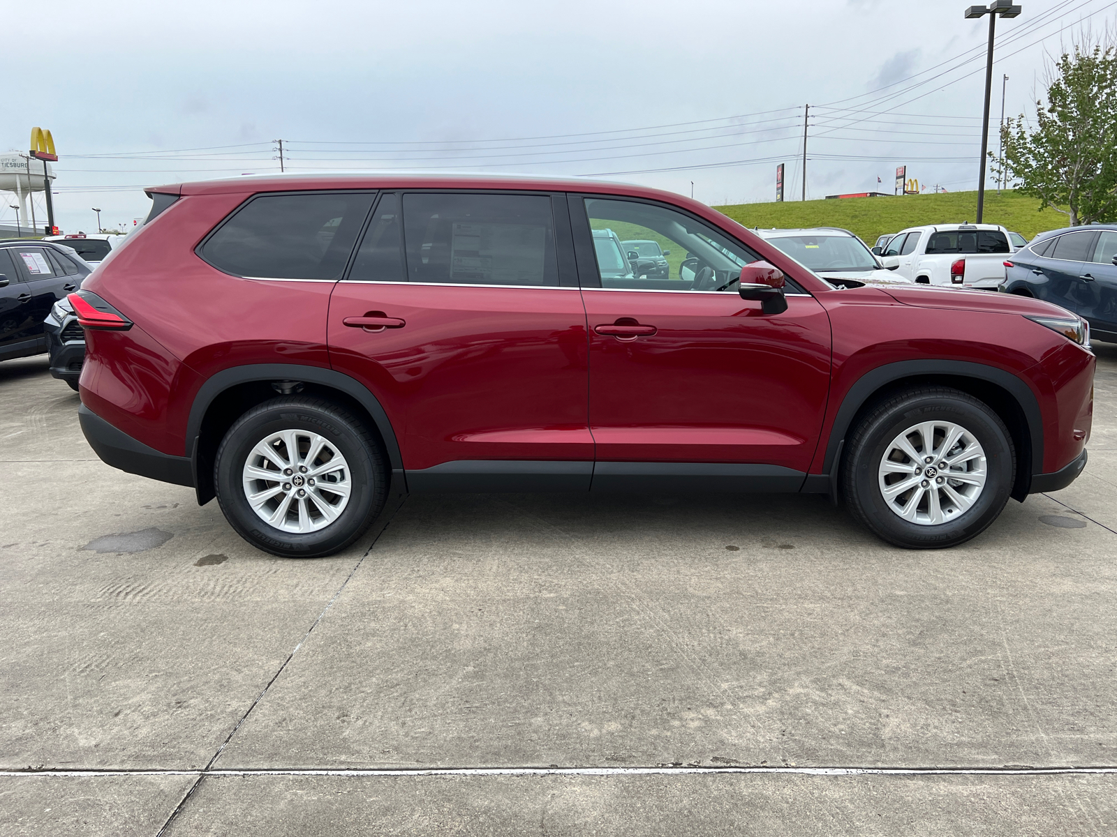 2024 Toyota Grand Highlander Hybrid XLE 6