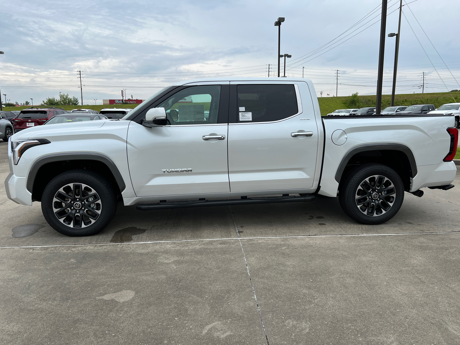 2024 Toyota Tundra Limited 2