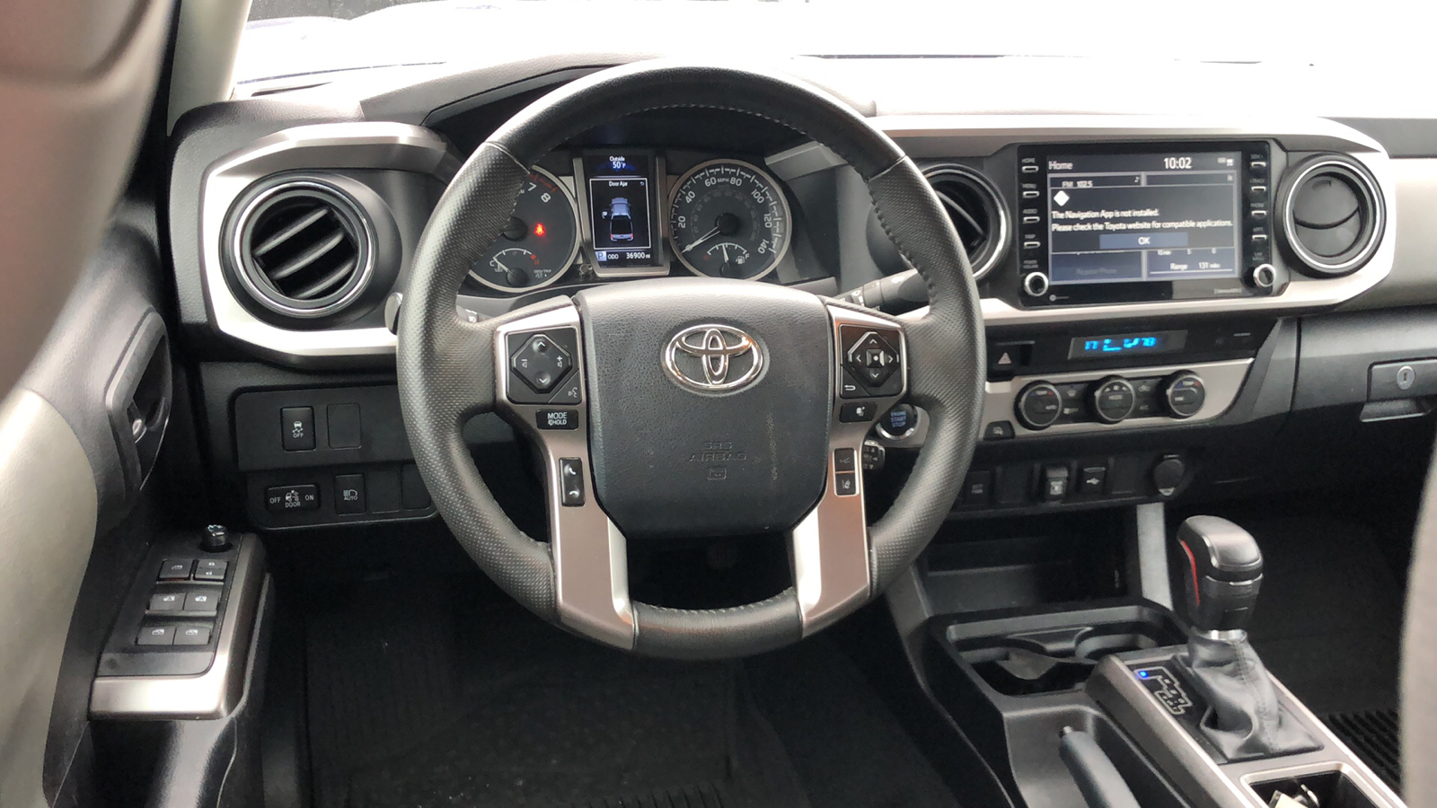 2023 Toyota Tacoma 2WD SR5 10