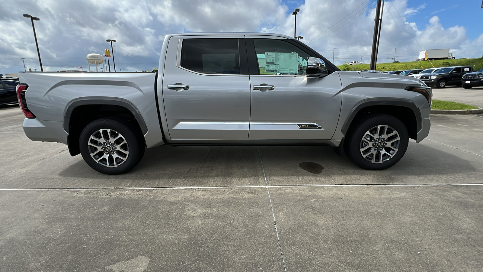 2024 Toyota Tundra 1794 Edition Hybrid 6