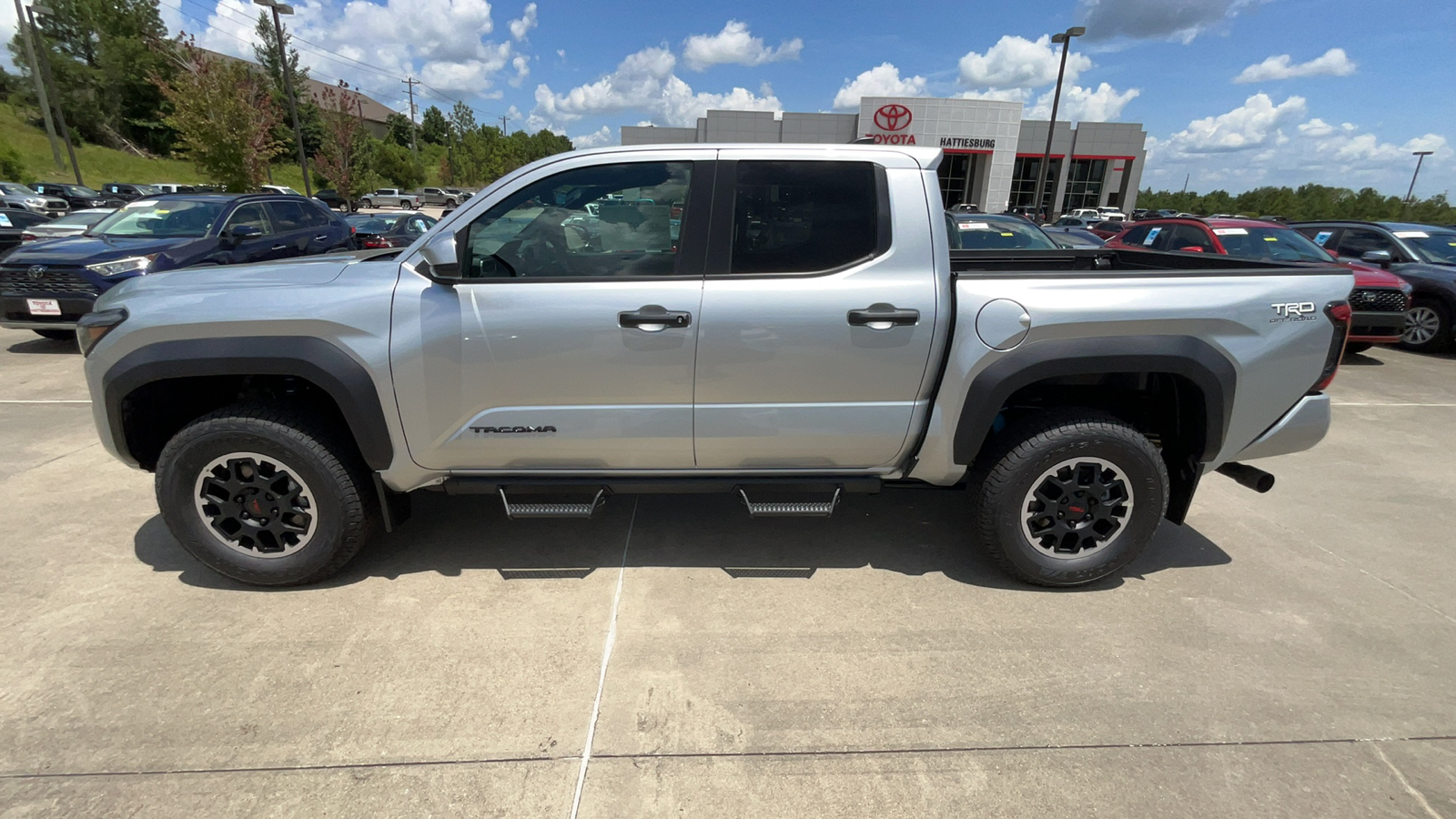 2024 Toyota Tacoma SR5 2