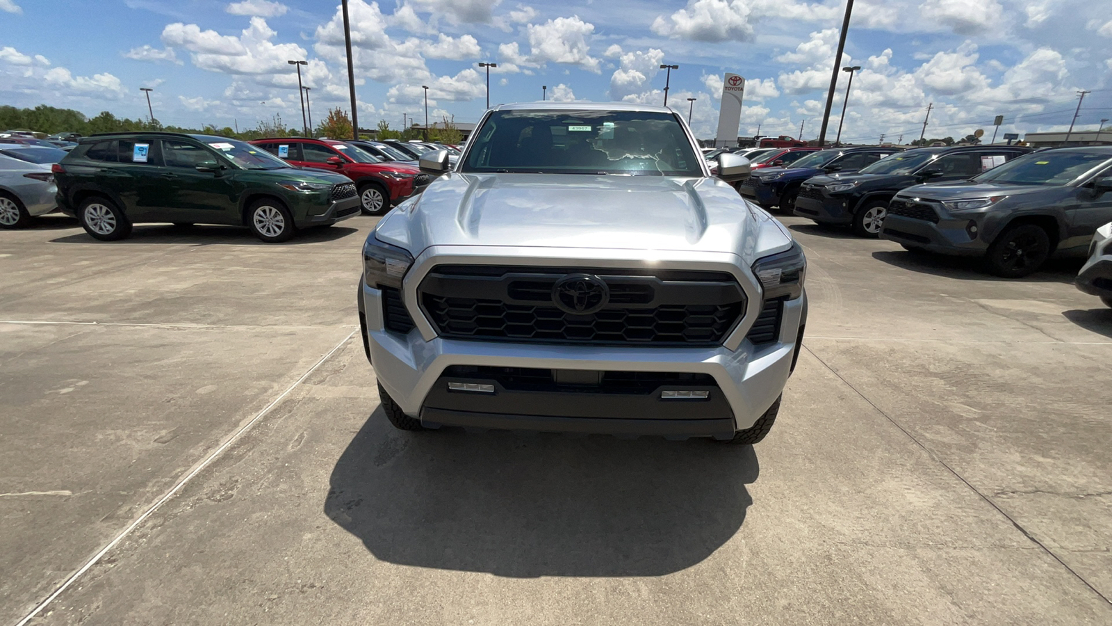 2024 Toyota Tacoma SR5 8