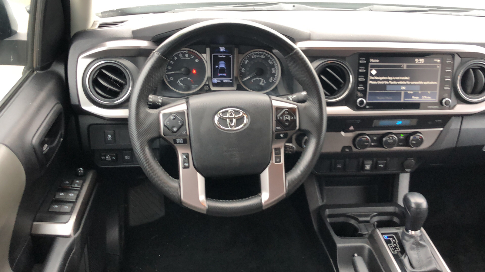 2023 Toyota Tacoma 2WD SR5 10