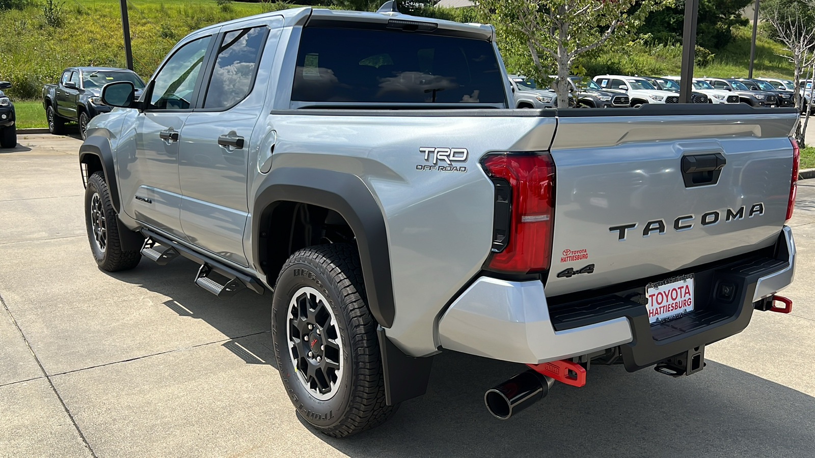 2024 Toyota Tacoma TRD Off Road 3