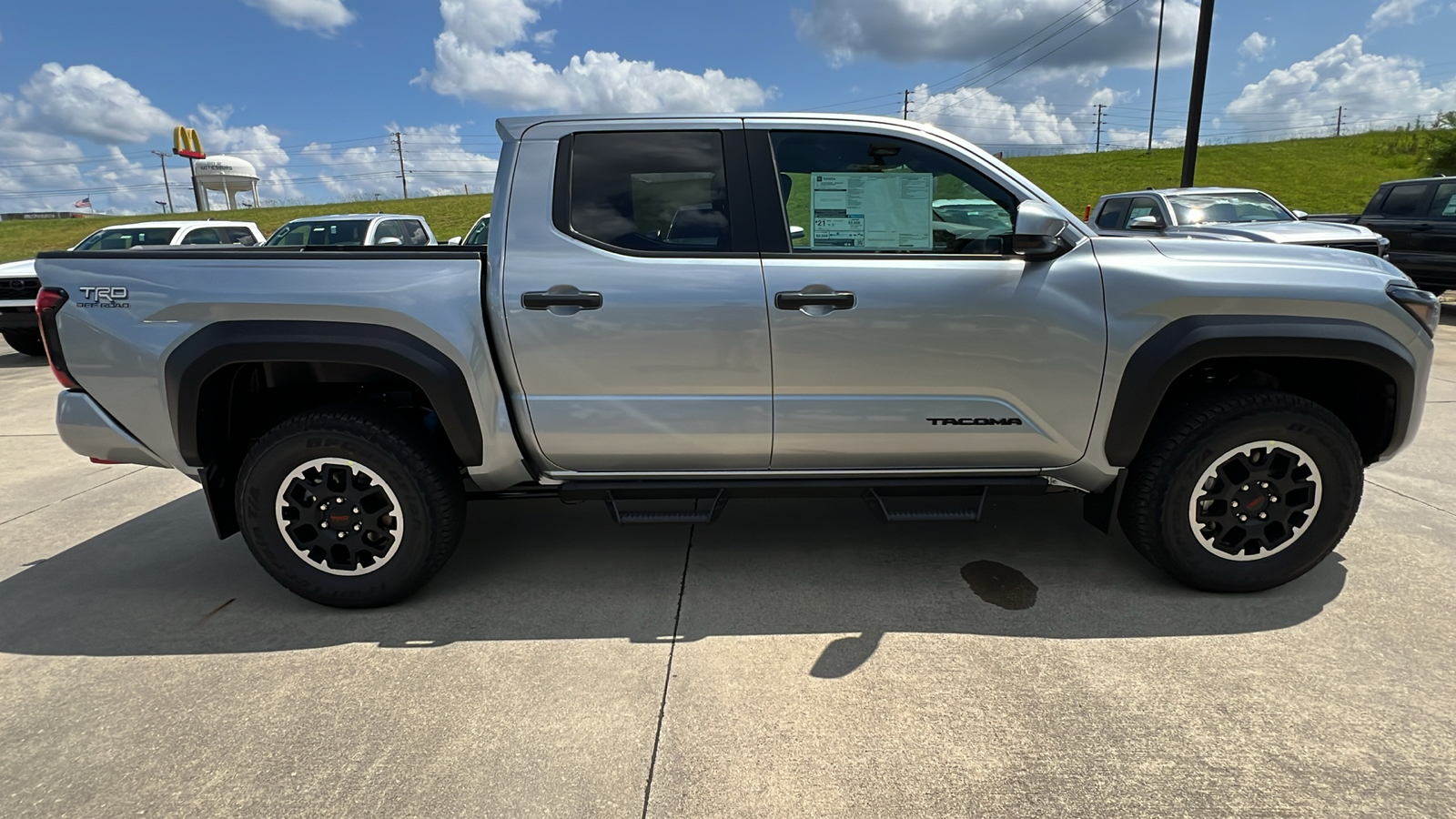 2024 Toyota Tacoma TRD Off Road 6