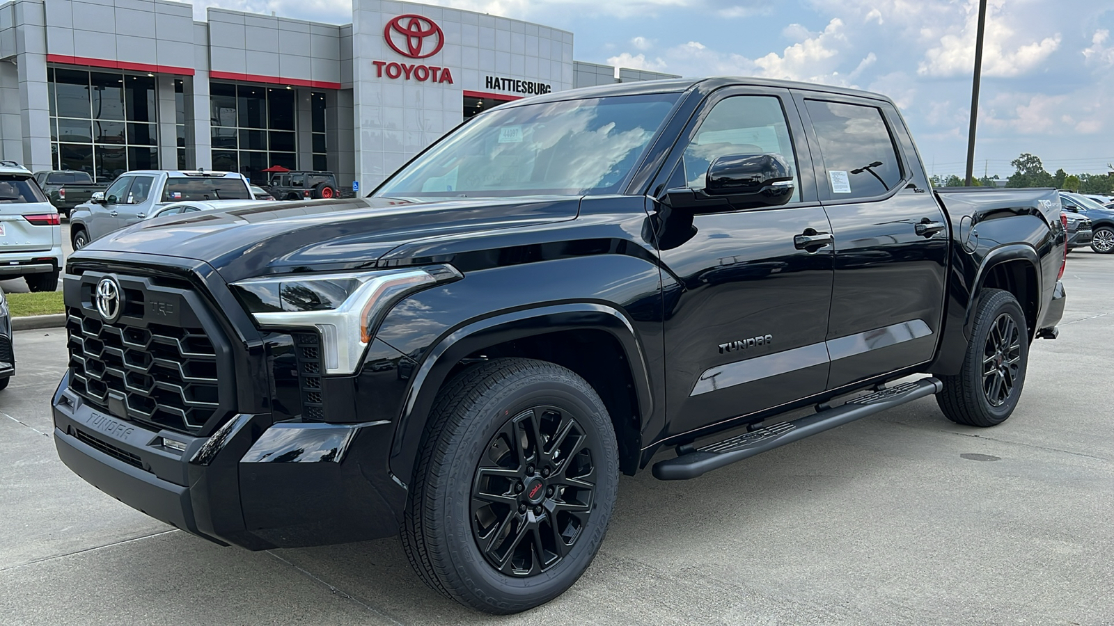 2024 Toyota Tundra SR5 1