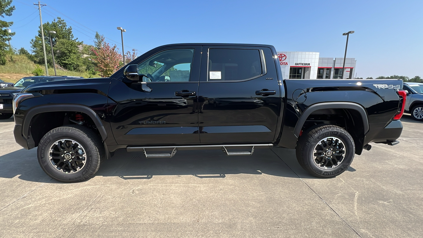 2024 Toyota Tundra SR5 2