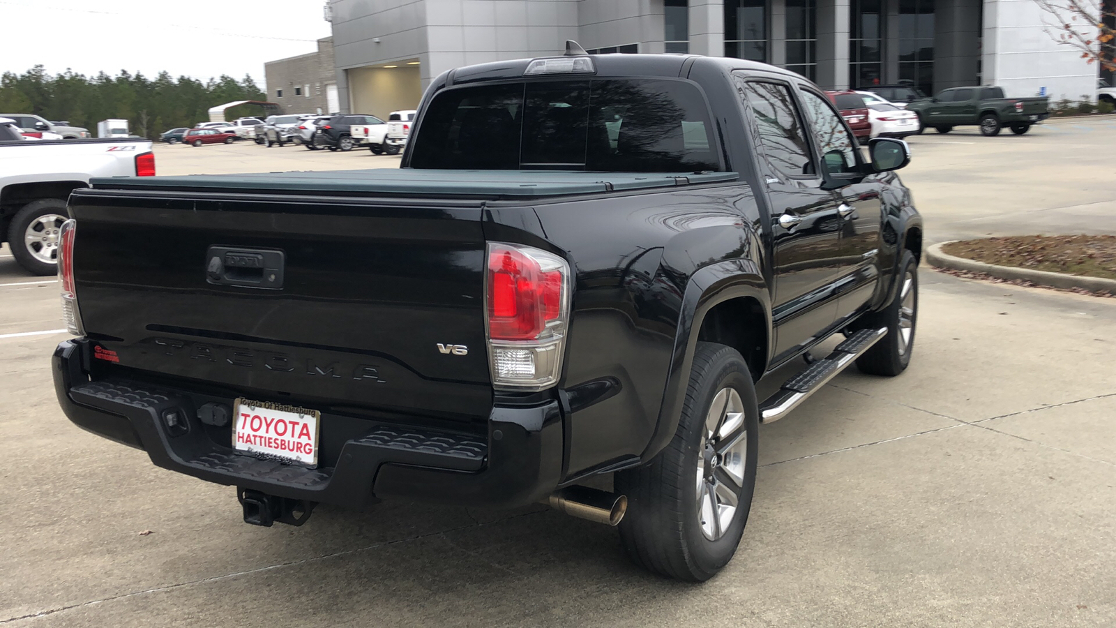 2018 Toyota Tacoma Limited 3