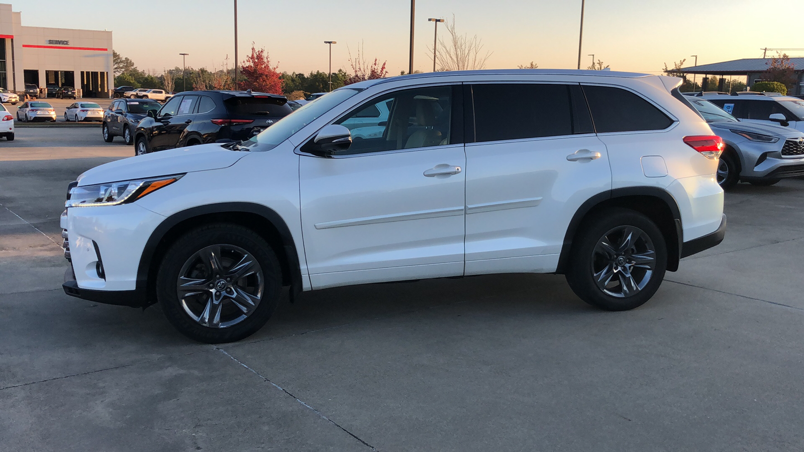 2018 Toyota Highlander Limited Platinum 2