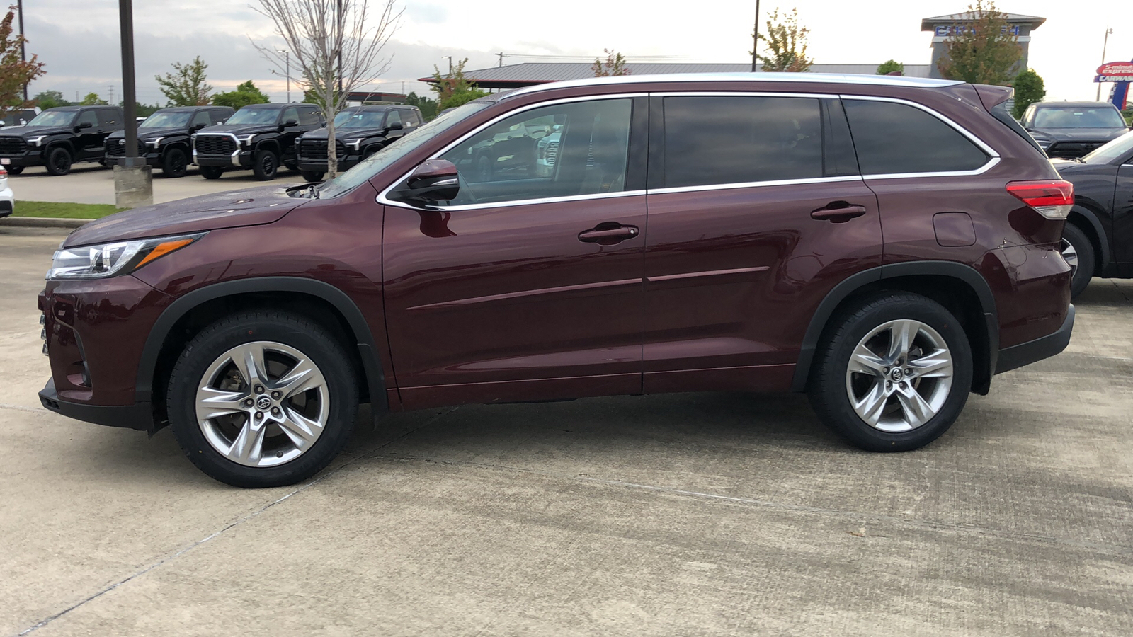 2019 Toyota Highlander Limited 2