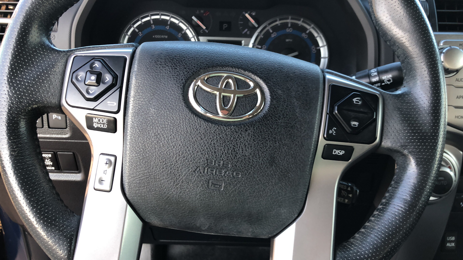 2016 Toyota 4Runner Limited 9