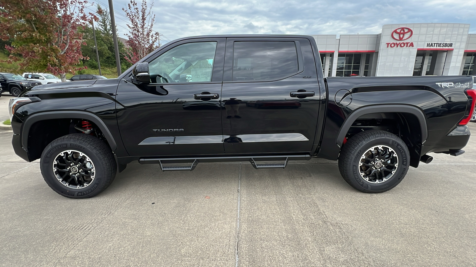 2024 Toyota Tundra SR5 2