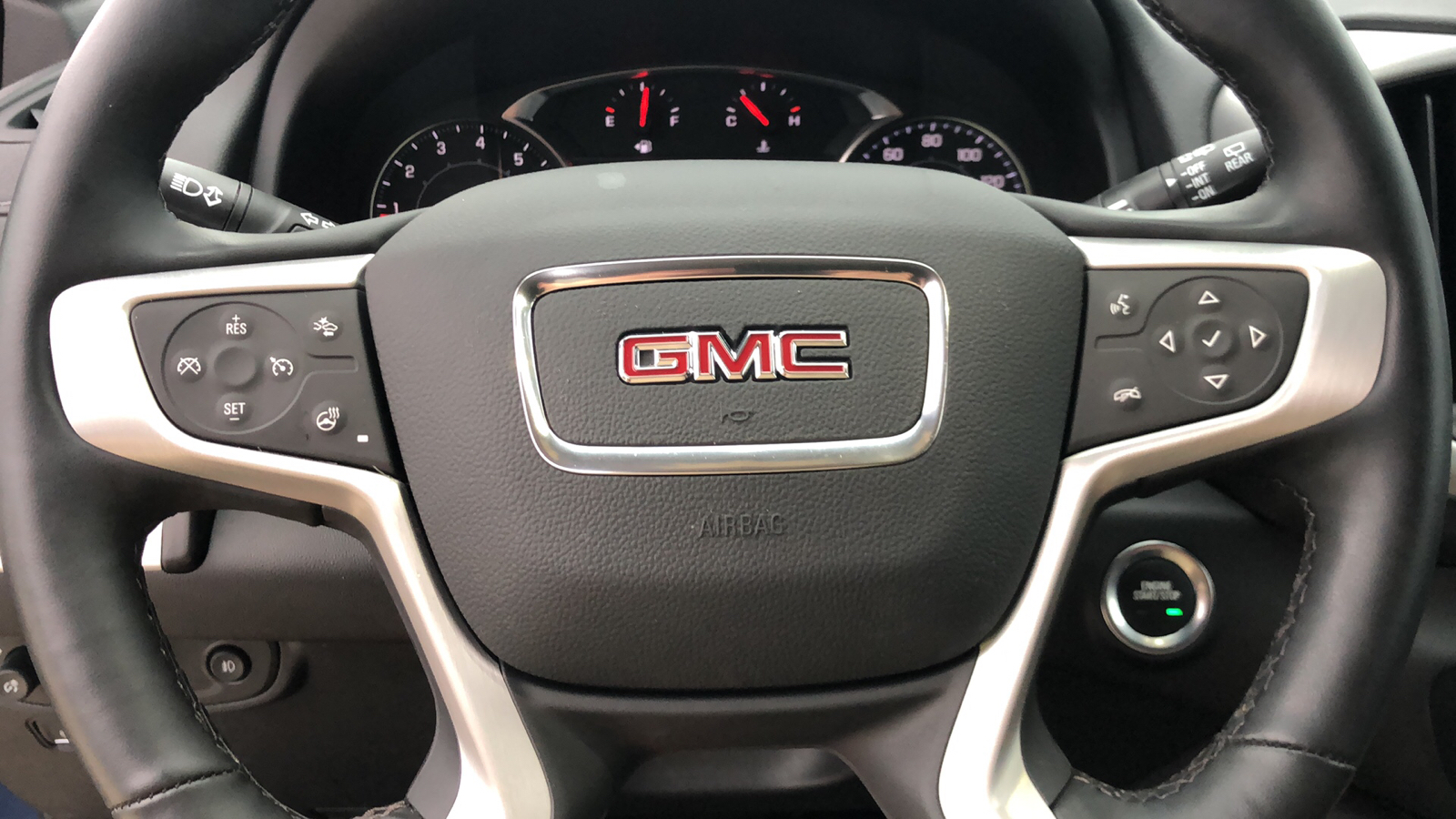 2024 GMC Terrain SLT 9