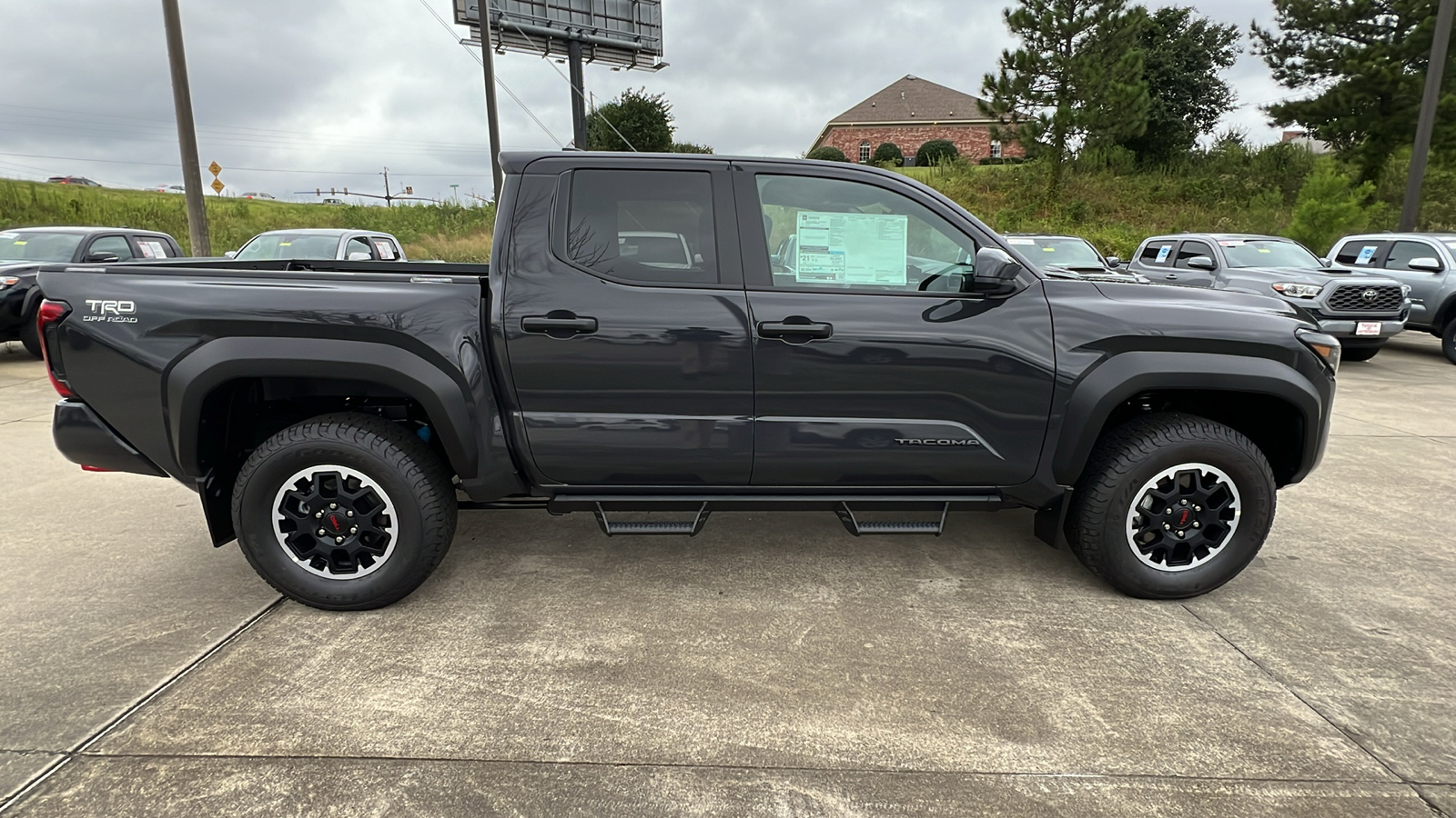 2024 Toyota Tacoma BASE 6