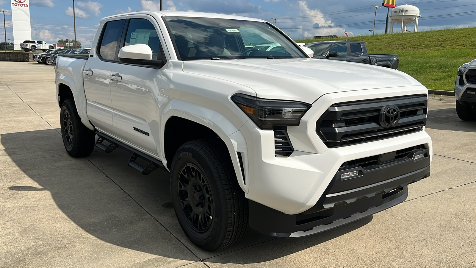 2024 Toyota Tacoma BASE 7