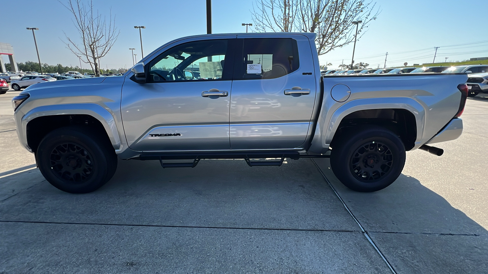 2024 Toyota Tacoma BASE 2