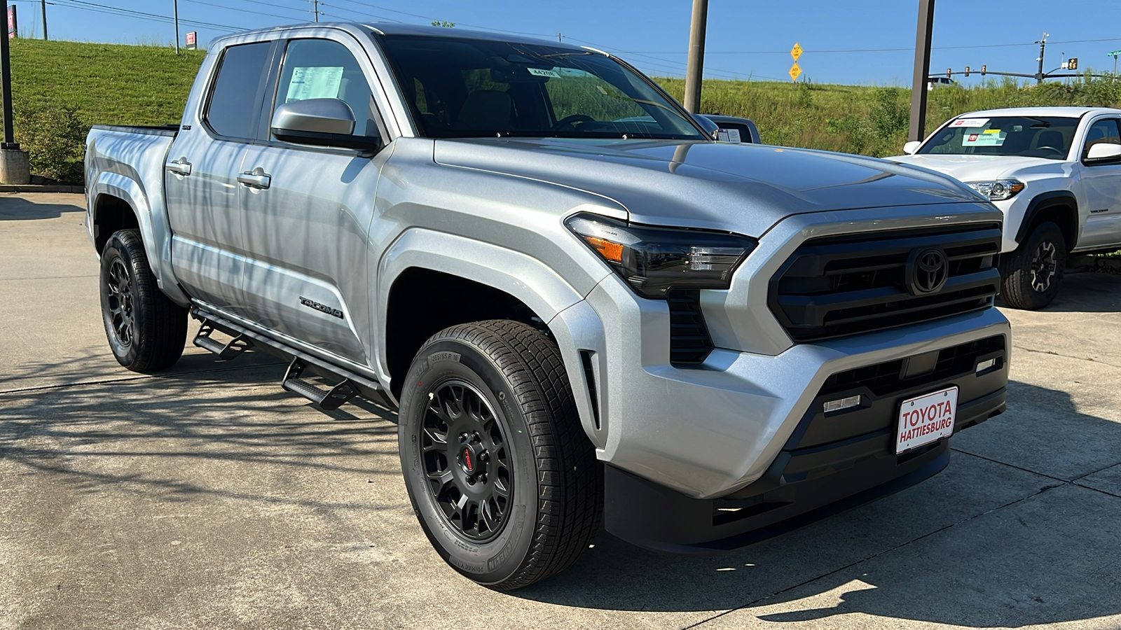 2024 Toyota Tacoma BASE 7