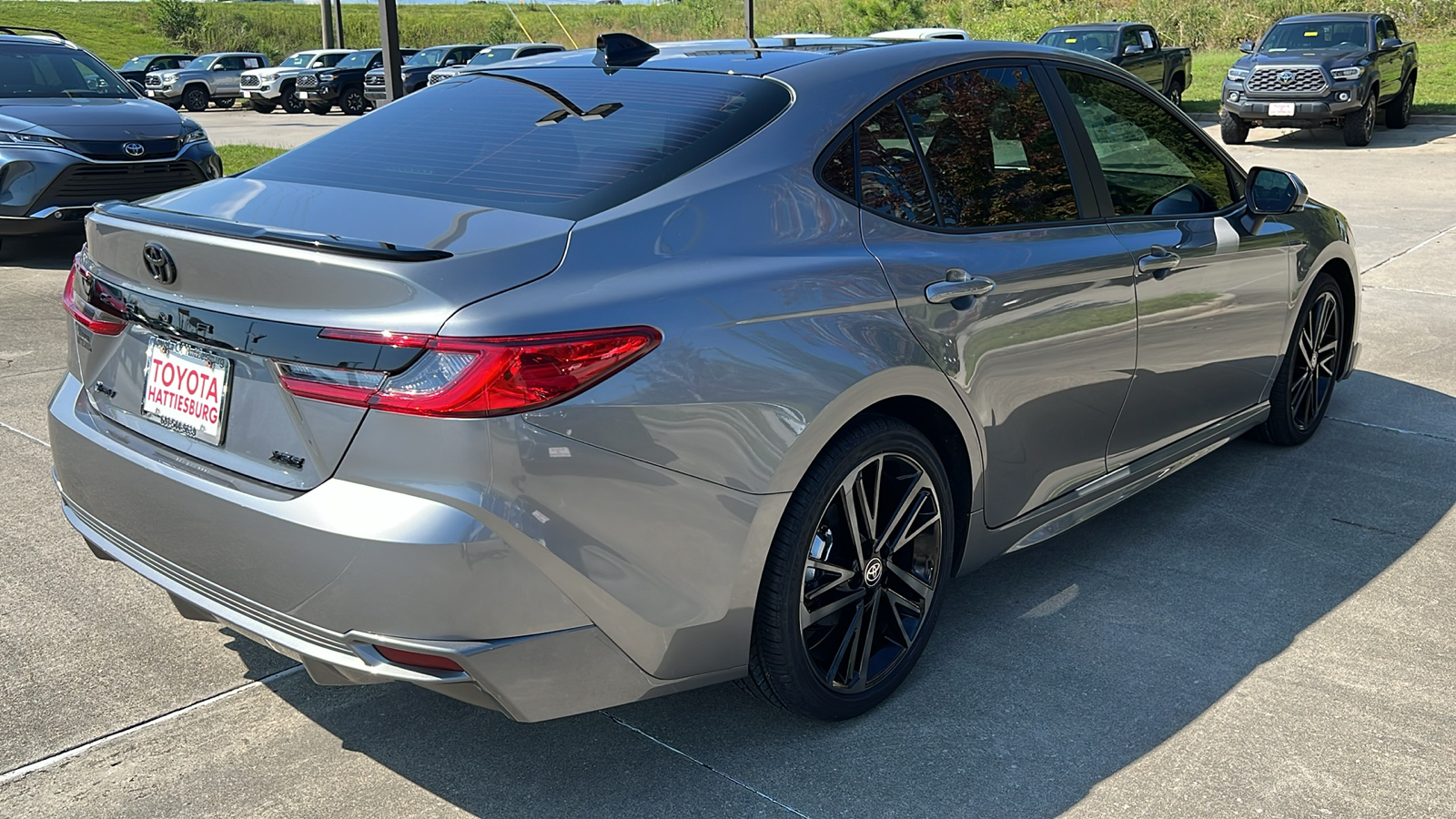 2025 Toyota Camry LE 5