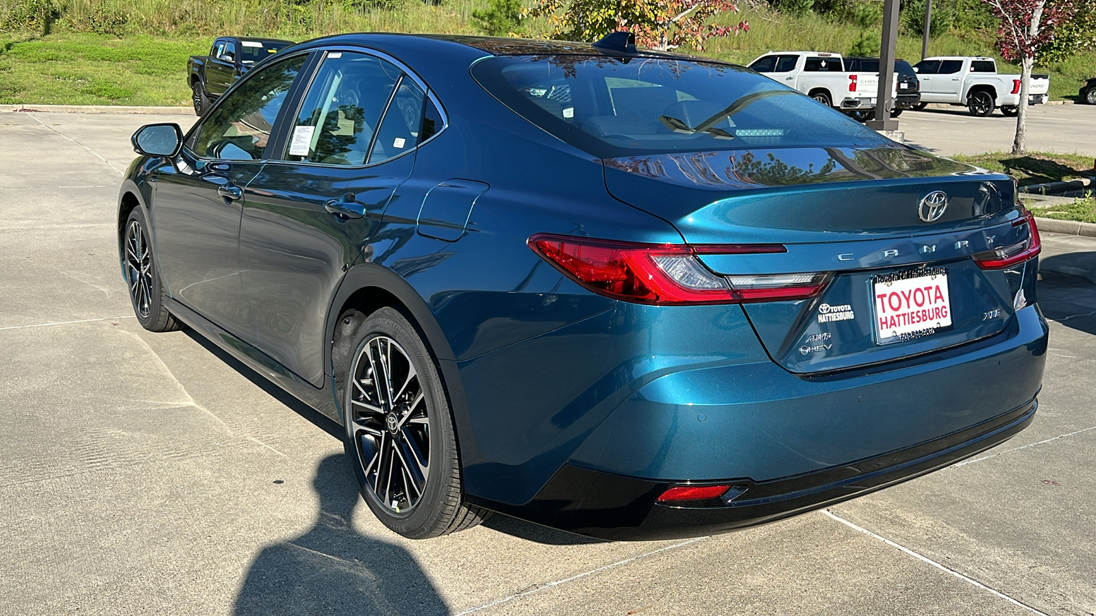 2025 Toyota Camry LE 3