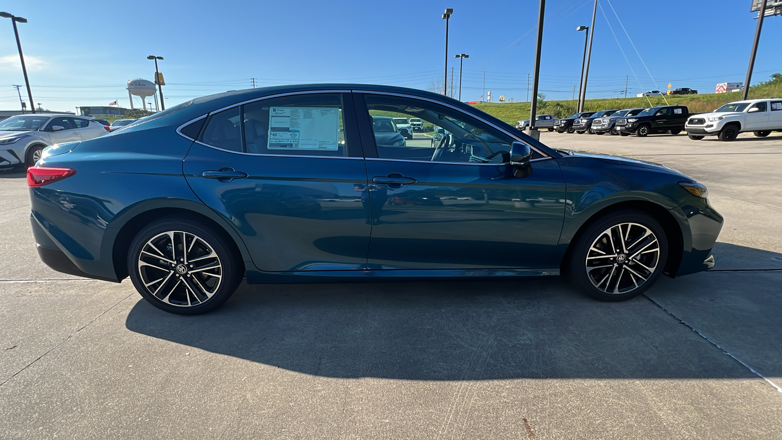 2025 Toyota Camry LE 6