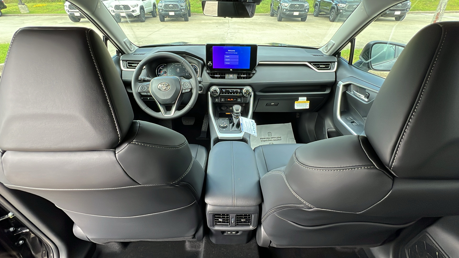 2024 Toyota RAV4 Hybrid XLE Premium 15