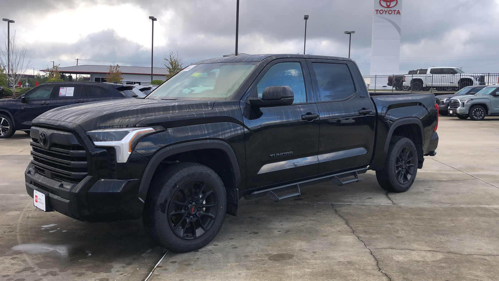 2024 Toyota Tundra 4WD SR5 1