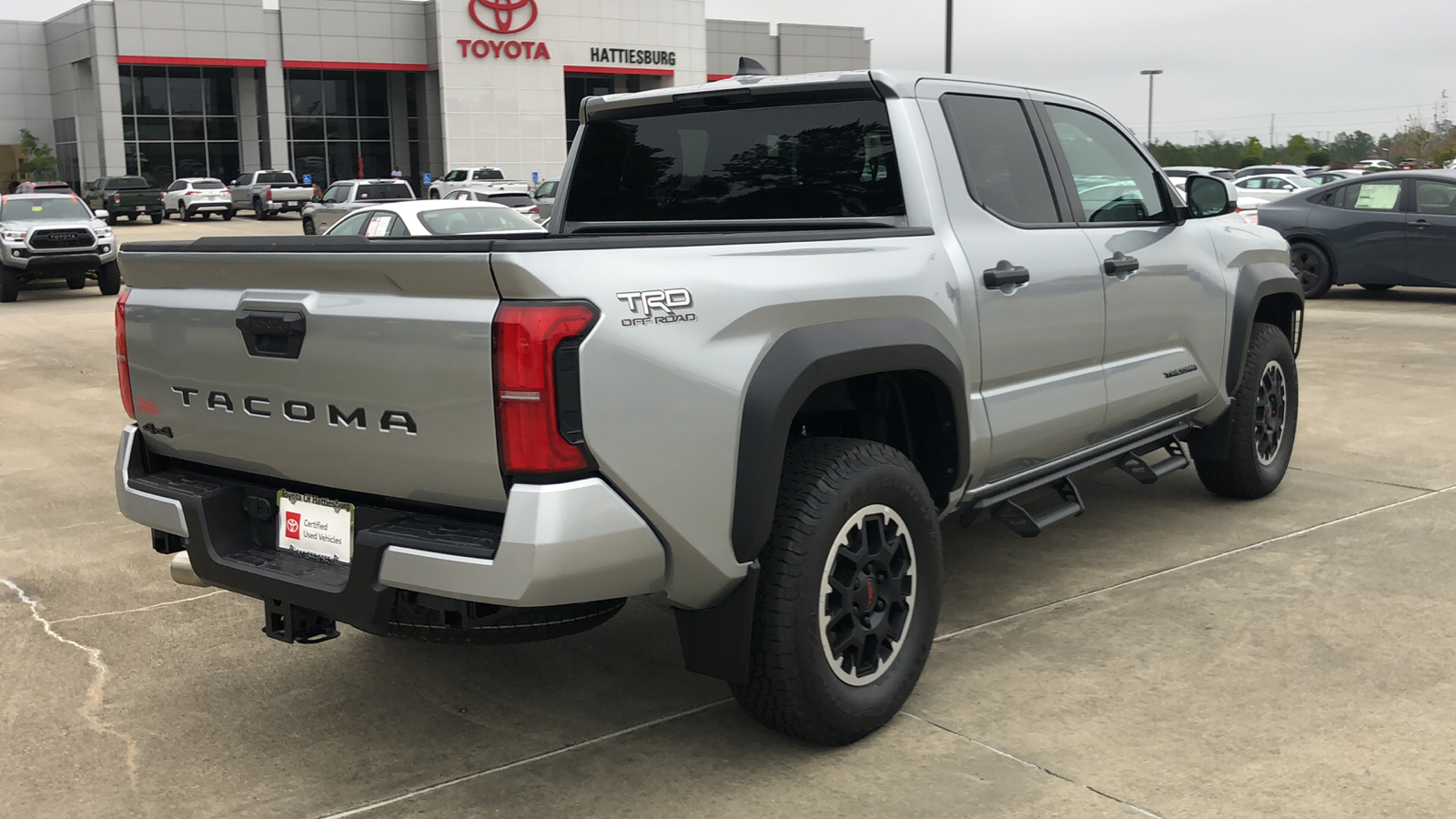 2024 Toyota Tacoma 4WD TRD Off Road 3