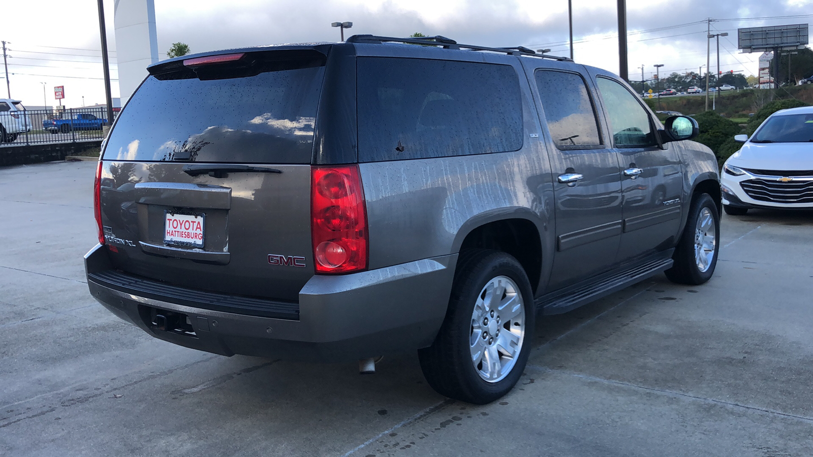 2011 GMC Yukon XL SLT 3