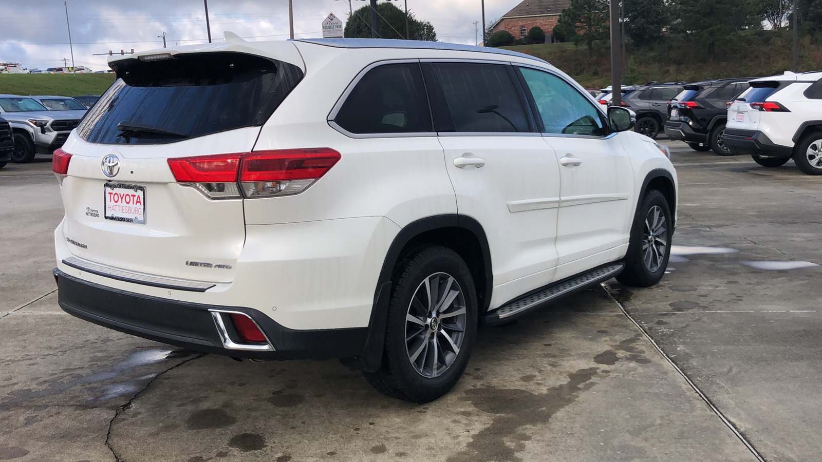 2019 Toyota Highlander Limited Platinum 3