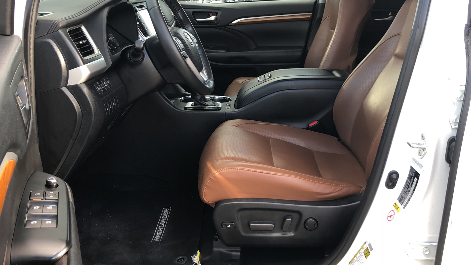 2019 Toyota Highlander Limited Platinum 5