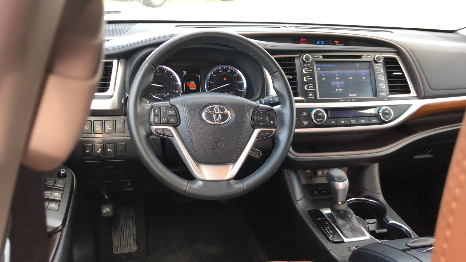 2019 Toyota Highlander Limited Platinum 10