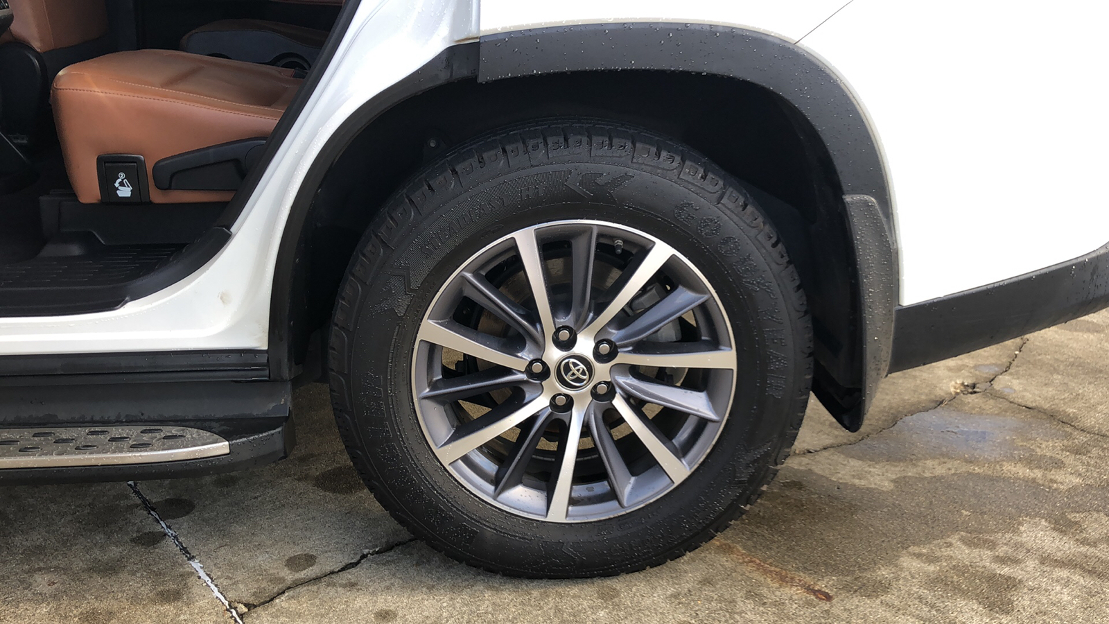 2019 Toyota Highlander Limited Platinum 14