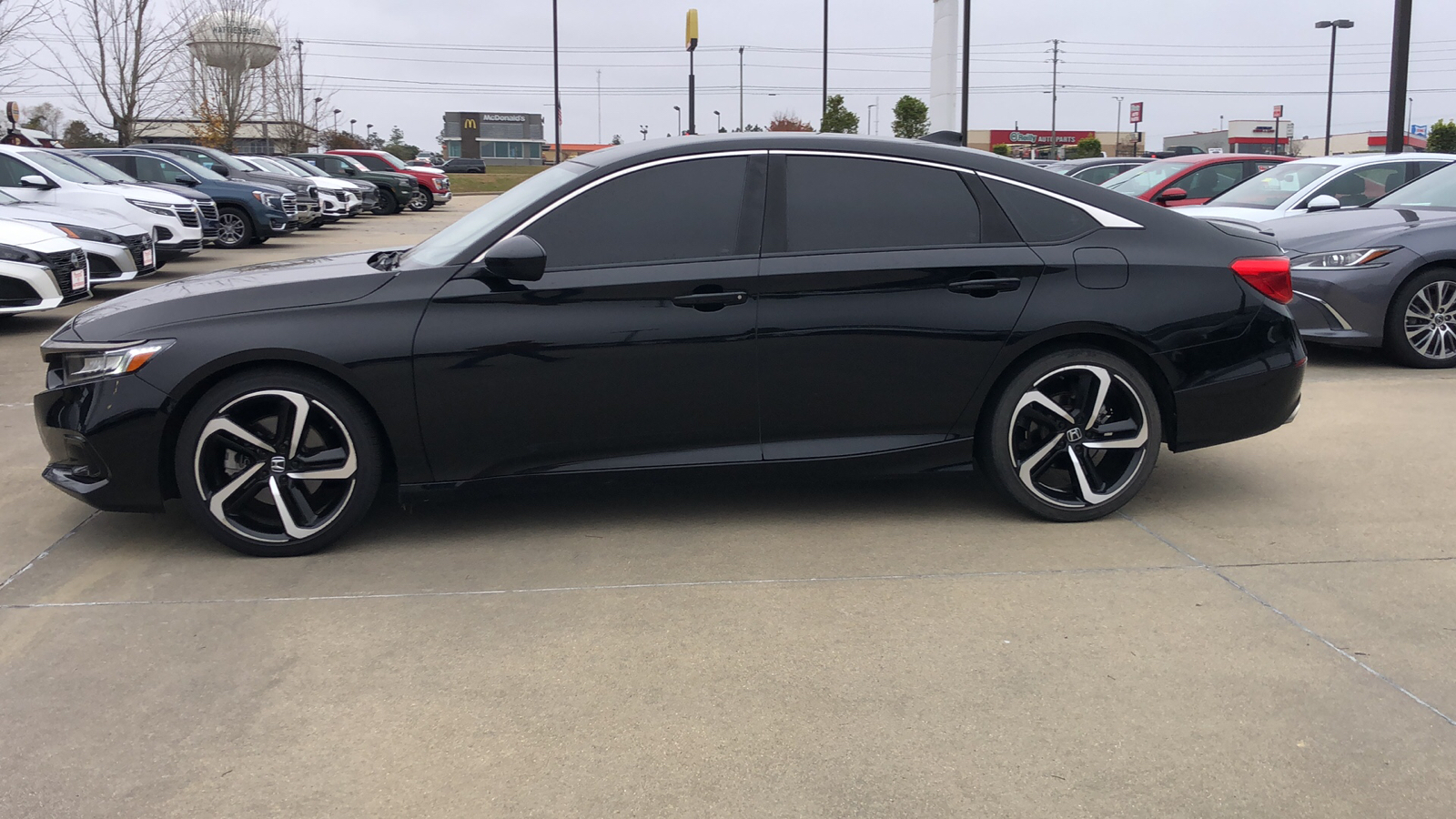 2022 Honda Accord Sedan Sport SE 2