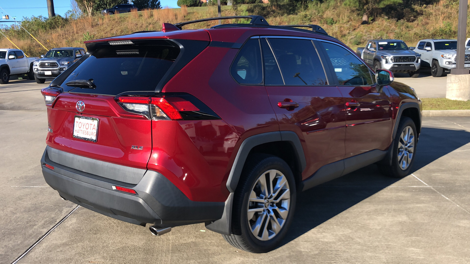 2021 Toyota RAV4 XLE Premium 3