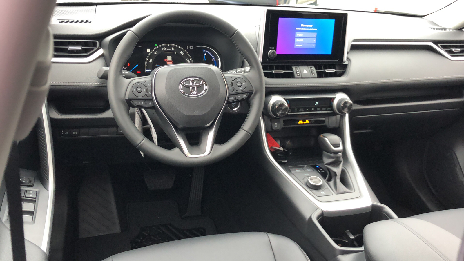 2024 Toyota RAV4 Hybrid XLE Premium 10