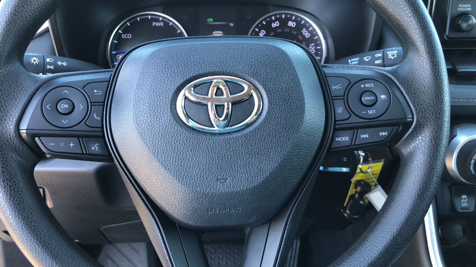 2019 Toyota RAV4 Hybrid LE 9