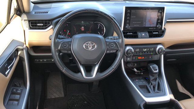 2019 Toyota RAV4 Limited 11
