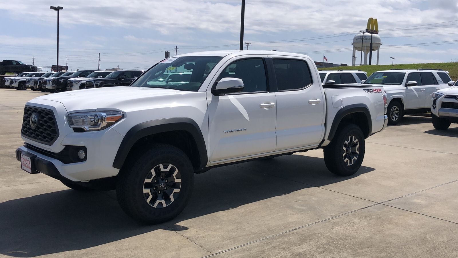 2021 Toyota Tacoma 4WD TRD Off Road 1