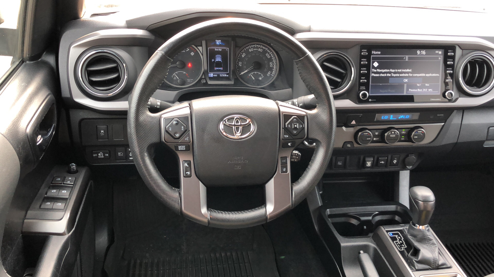 2022 Toyota Tacoma 2WD TRD Off Road 10