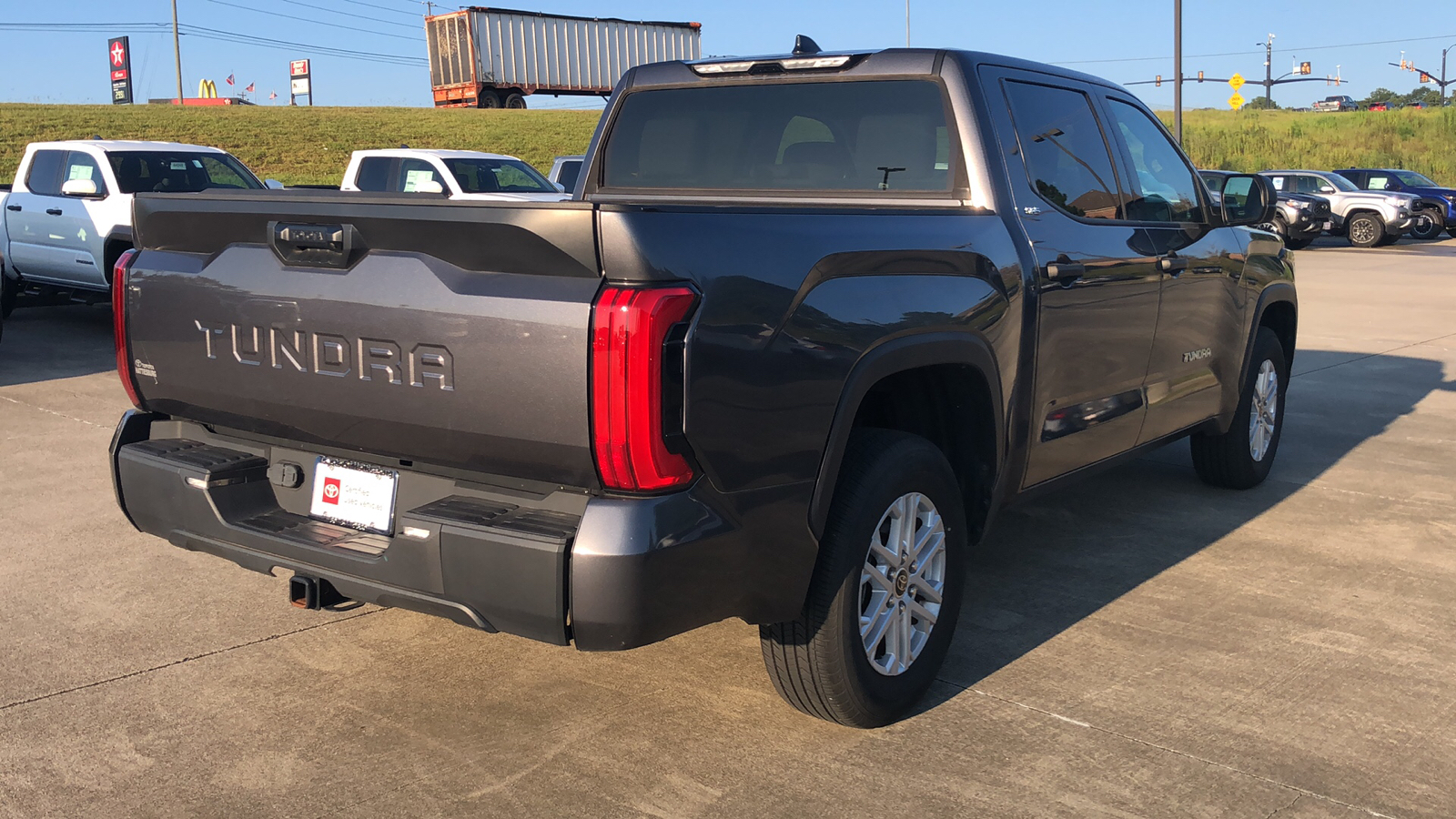 2022 Toyota Tundra 2WD SR5 3