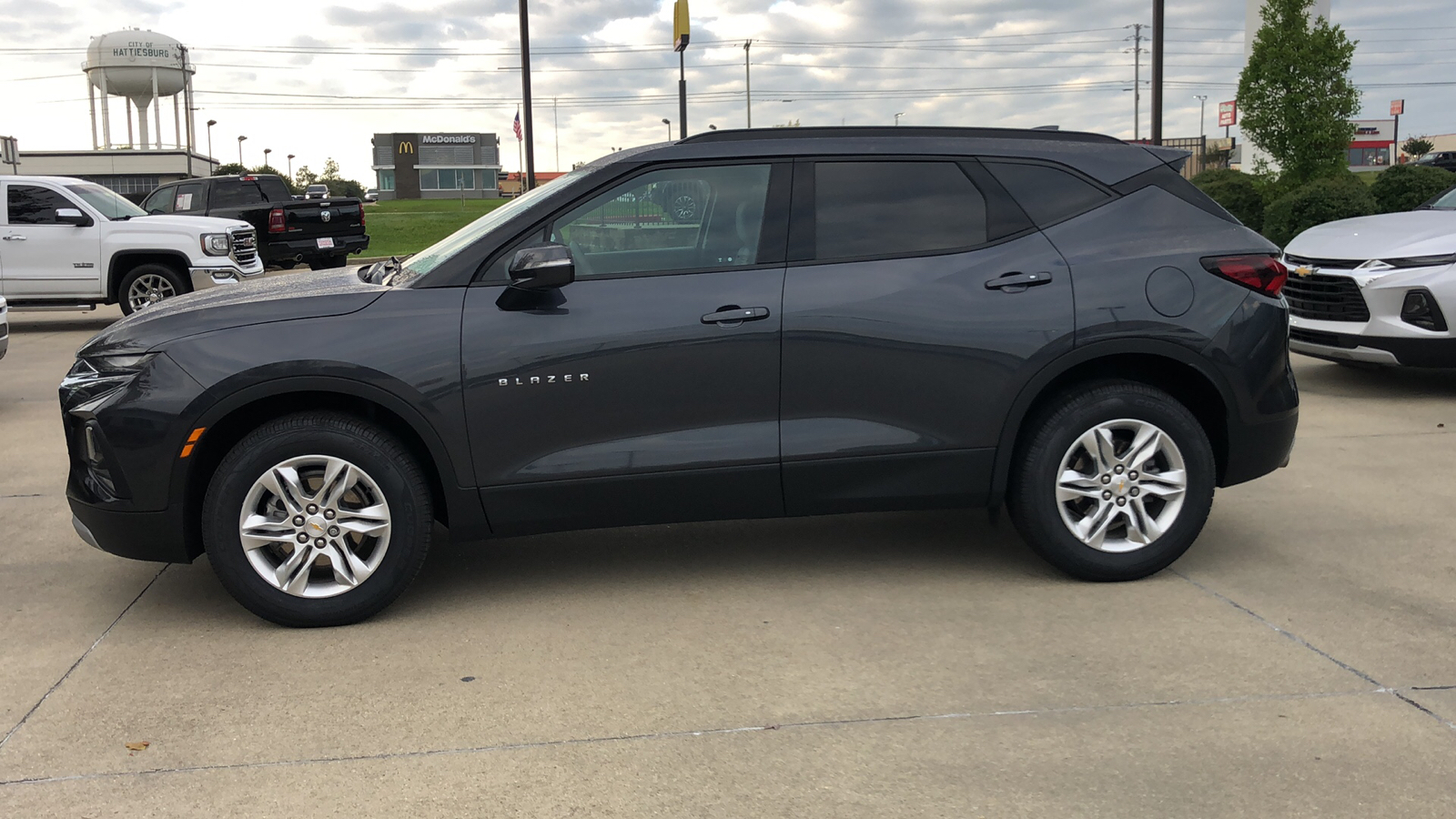 2022 Chevrolet Blazer LT 2