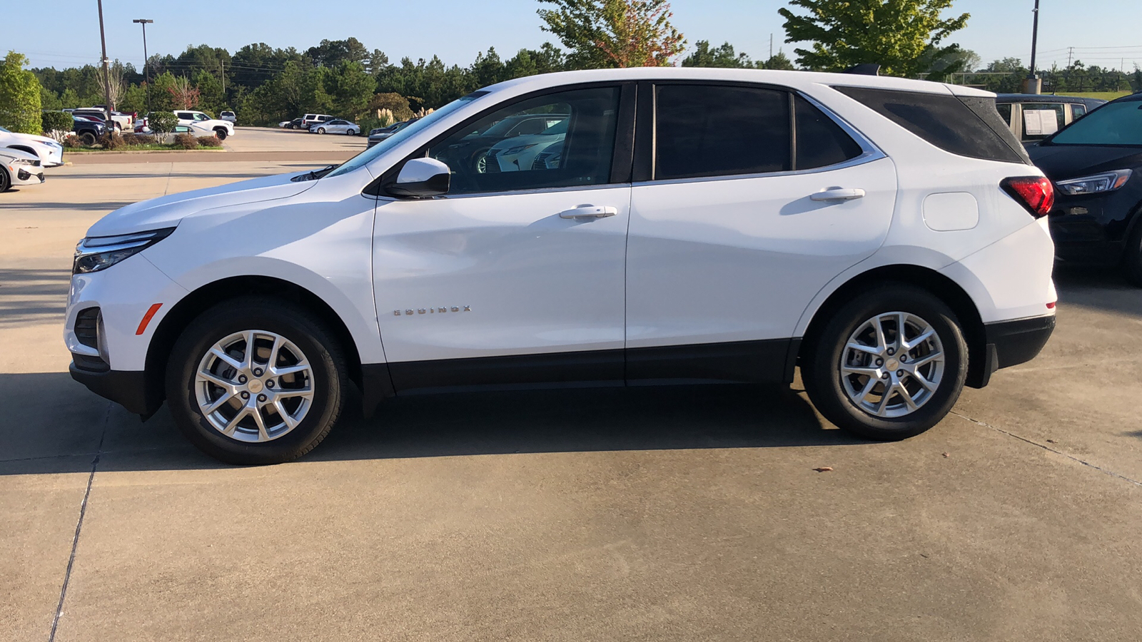 2023 Chevrolet Equinox LT 2